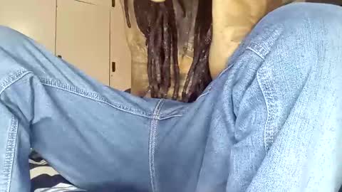 Snapshot of bad_dawgg chatting on March 2025 05:53:02 AM rastafaria online show from March 2025 05:53:02 AM