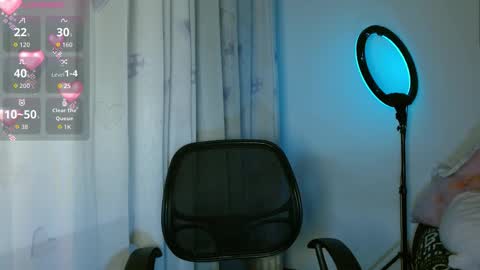 Snapshot of bad_gyaal chatting on October 2025 03:12:01 PM Sophie online show from October 2025 03:12:01 PM