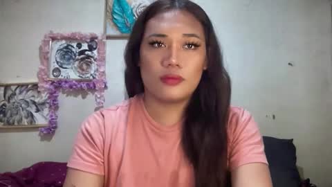 AMARA - FOLLOW ME AND THUMBS UP online show from February 2026 06:42:01 AM