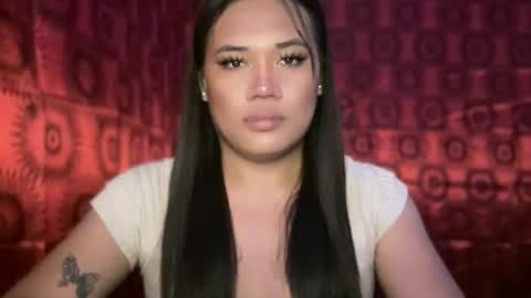 AMARA - FOLLOW ME AND THUMBS UP online show from May 2026 12:38:01 AM