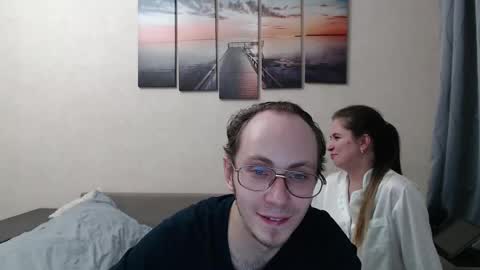 bad_pare online show from April 2026 11:05:02 PM