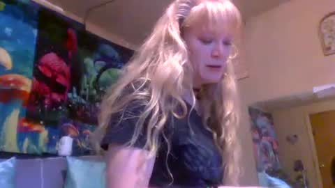 Badbitch520 online show from March 2026 09:32:01 PM