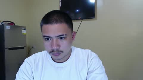 Snapshot of badboy_hanns chatting on January 2025 02:14:01 PM HANNS online show from January 2025 02:14:01 PM