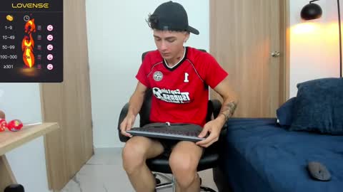 Snapshot of badboy_one chatting on February 2025 01:51:02 PM jhojan online show from February 2025 01:51:02 PM