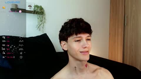 jhojan online show from November 2025 09:25:02 PM