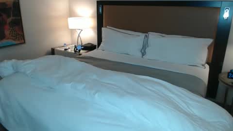 Snapshot of badboyson65 chatting on February 2026 08:48:02 AM HotWifeFun32 online show from February 2026 08:48:02 AM