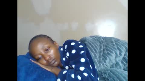 baddie_bunnie online show from April 2026 01:27:01 AM