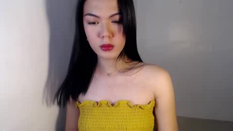 Snapshot of baddie_bunnyx chatting on January 2025 02:53:02 PM Hello im your lovely Cheska online show from January 2025 02:53:02 PM