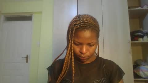 Snapshot of baddie_dee chatting on October 2025 09:50:02 AM baddie_dee online show from October 2025 09:50:02 AM