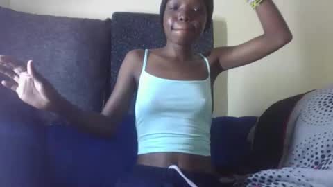 baddie_floxxy online show from February 2026 09:27:01 PM