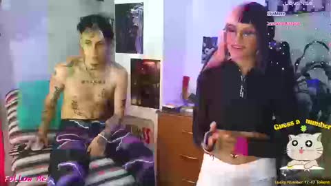 Snapshot of badeyes_crazylilgoat chatting on November 2025 08:54:01 PM Dan Lila online show from November 2025 08:54:01 PM