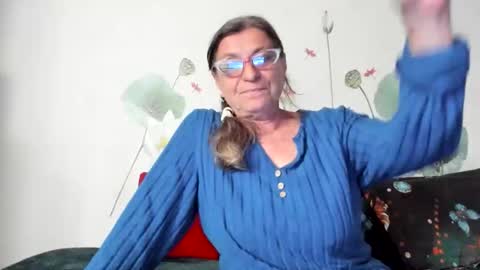 Snapshot of badgg chatting on March 2026 02:20:02 PM Gina online show from March 2026 02:20:02 PM