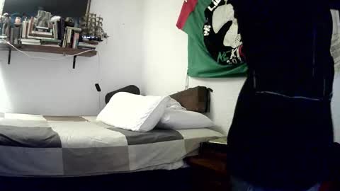 Mexican livin Off the Wall online show from October 2025 02:08:01 AM