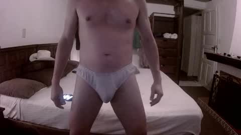 Snapshot of badhombremx chatting on May 2026 11:04:02 AM Mexican livin Off the Wall online show from May 2026 11:04:02 AM