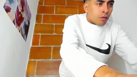 Snapshot of badjuanhot chatting on December 2024 01:31:02 AM Juan Help us reach 100 likes online show from December 2024 01:31:02 AM