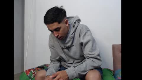 Snapshot of badjuanhot chatting on January 2025 01:34:02 AM Juan Help us reach 100 likes online show from January 2025 01:34:02 AM
