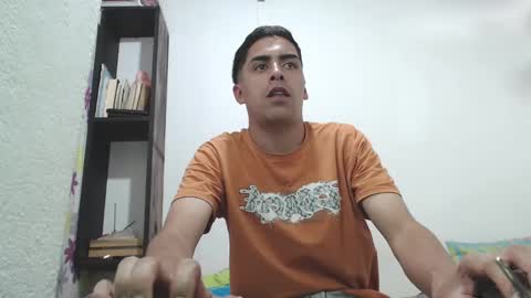 Snapshot of badjuanhot chatting on January 2025 06:51:01 PM Juan Help us reach 100 likes online show from January 2025 06:51:01 PM
