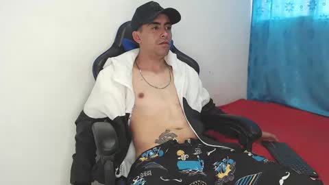 Snapshot of badjuanhot chatting on March 2025 03:49:01 PM Juan Help us reach 100 likes online show from March 2025 03:49:01 PM