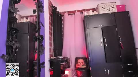        Please help me to reach 100 thumbs up online show from February 2026 07:07:01 PM