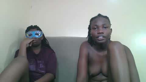 bads_girles online show from April 2026 05:26:02 PM