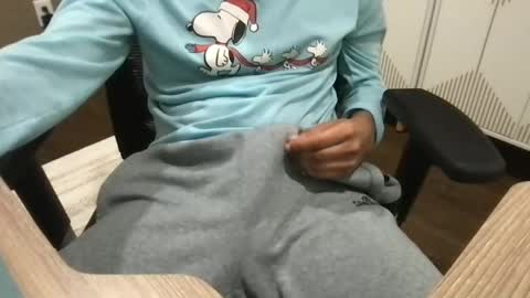 Snapshot of badwolf_bbc chatting on December 2024 07:14:01 PM badwolf_bbc online show from December 2024 07:14:01 PM