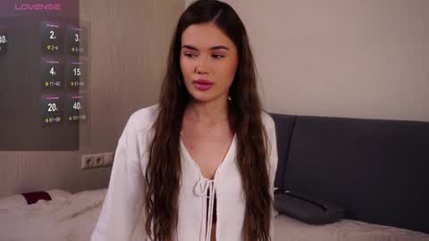 Snapshot of bae_miamor chatting on March 2026 08:18:02 AM Hello my name is Ariella online show from March 2026 08:18:02 AM