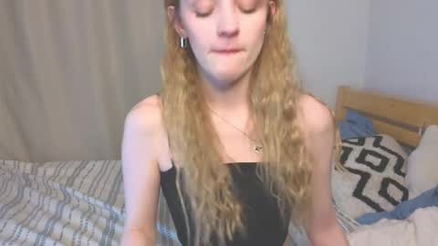 Kate online show from April 2026 04:09:01 PM
