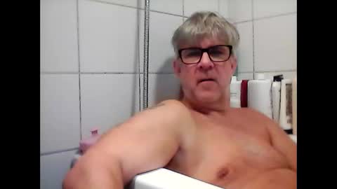 baggelina75 online show from January 2025 09:29:02 PM