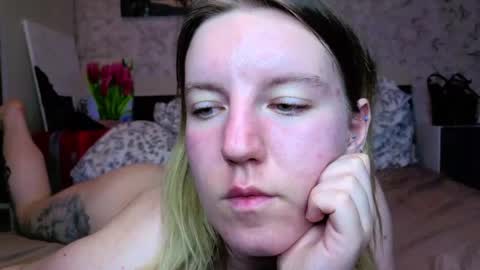 holly online show from May 2026 05:30:02 PM