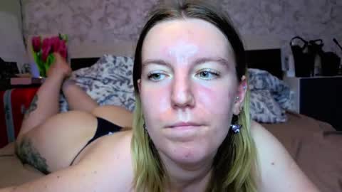 holly online show from June 2026 03:38:02 PM