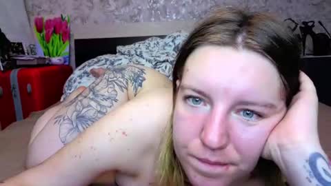 holly online show from June 2026 03:43:01 PM
