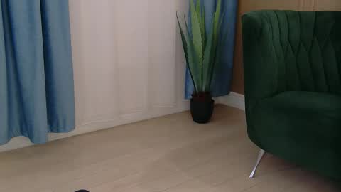 Snapshot of bailey_rush chatting on October 2025 02:08:01 PM bailey_rush online show from October 2025 02:08:01 PM