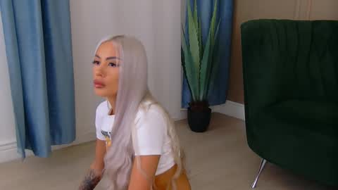 Snapshot of bailey_rush chatting on October 2025 02:38:01 PM bailey_rush online show from October 2025 02:38:01 PM