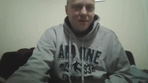 Snapshot of ballzrockwell chatting on April 2026 01:06:02 AM ballzrockwell online show from April 2026 01:06:02 AM