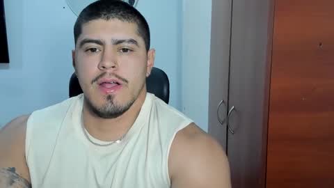 Andres -  online show from November 2025 10:58:02 AM