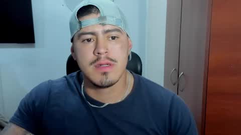 Snapshot of baltazardupont chatting on February 2026 09:47:02 AM Andres - online show from February 2026 09:47:02 AM