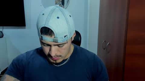 Snapshot of baltazardupont chatting on February 2026 04:11:01 AM Andres - online show from February 2026 04:11:01 AM