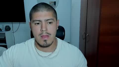 Andres -  online show from July 2026 03:15:02 AM