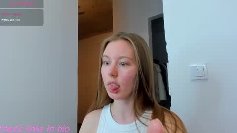 Kira online show from July 2026 08:22:02 PM
