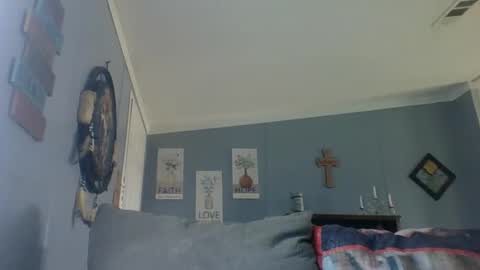 Snapshot of bamacpl80 chatting on March 2026 08:52:01 PM bamacpl80 online show from March 2026 08:52:01 PM