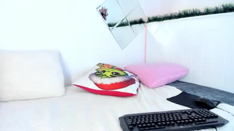 Snapshot of ban_collins chatting on December 2024 04:58:01 PM Esteban online show from December 2024 04:58:01 PM