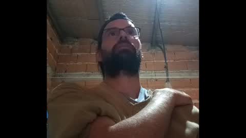 Ezequiel online show from October 2025 02:11:02 AM