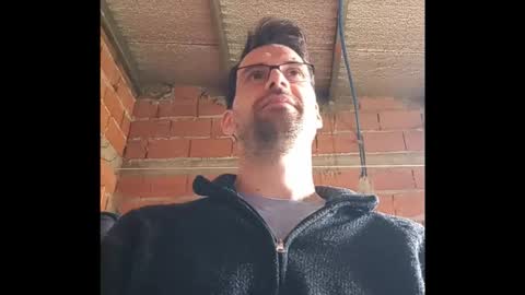 Ezequiel online show from October 2025 05:17:01 PM