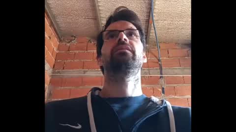 Ezequiel online show from April 2026 04:09:01 PM