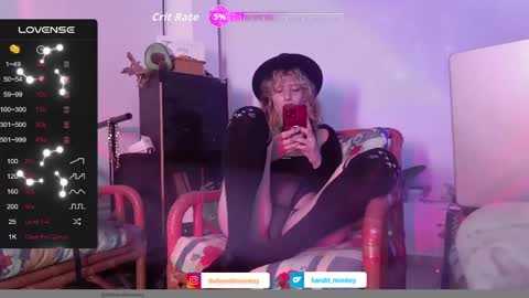 V E R O N I C A online show from April 2026 02:51:02 AM