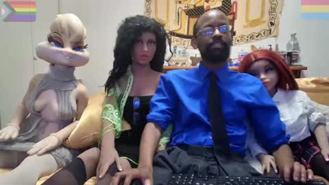 Snapshot of bandohusbando chatting on November 2025 03:01:02 AM Bando Husbando online show from November 2025 03:01:02 AM