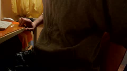       online show from February 2025 11:15:02 PM