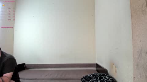 GMT 2Tue-Thur Sat Sun 0900am-1400am  online show from October 2025 09:44:01 AM