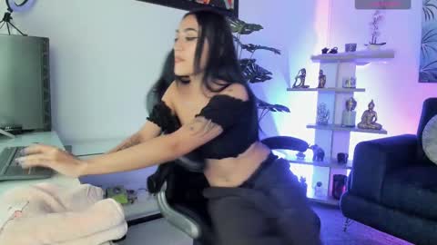 Snapshot of baphy_baby chatting on February 2025 01:21:02 AM Gabi online show from February 2025 01:21:02 AM