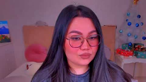 Barbie Kim online show from December 2024 02:01:02 AM